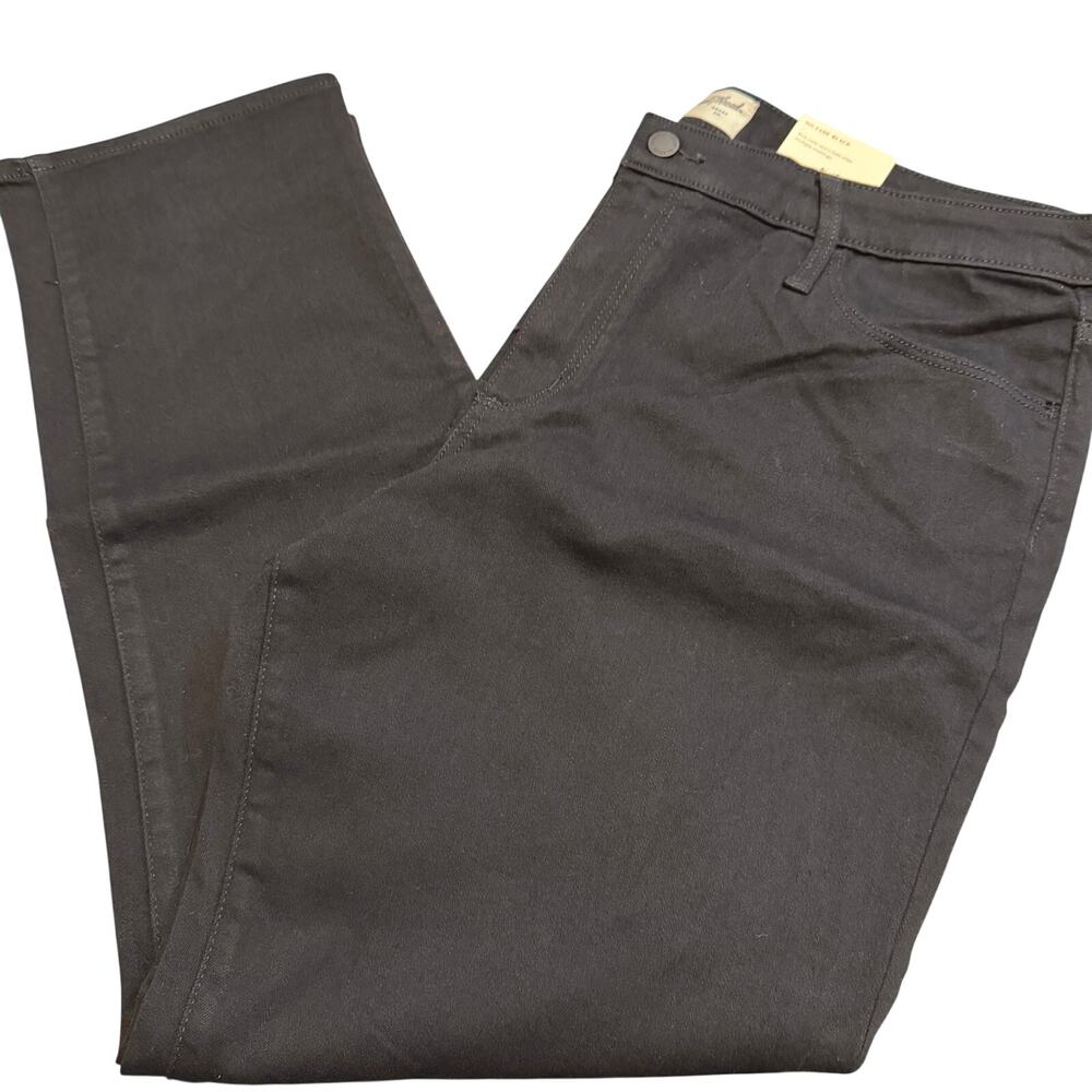 Universal Thread Women's Black High-Rise Slim Straight Leg Jeans - Size 16 - NWT